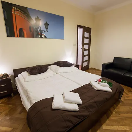 Apartment Place 4 *