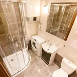 Place 4 Апартаменты Краков