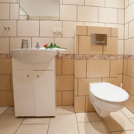 アパート プレイス 4 ユー